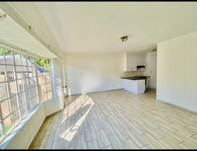 2 BEDROOM TOWNHOUSE FOR SALE IN NORKEM PARK